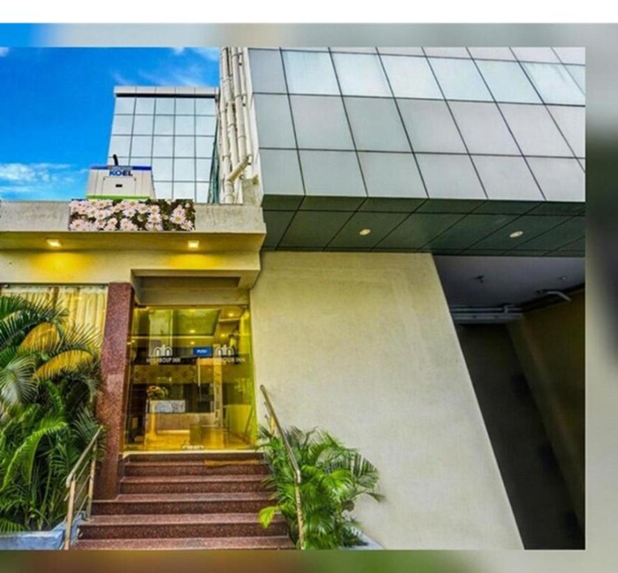 Hotel Titanium Tower Chennai Zewnętrze zdjęcie