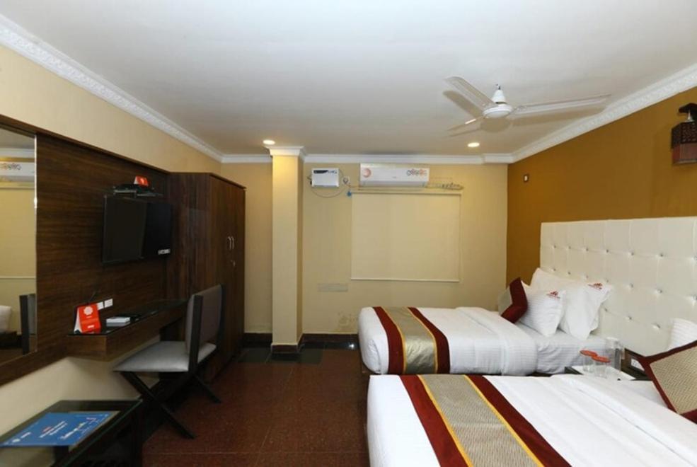 Hotel Titanium Tower Chennai Zewnętrze zdjęcie